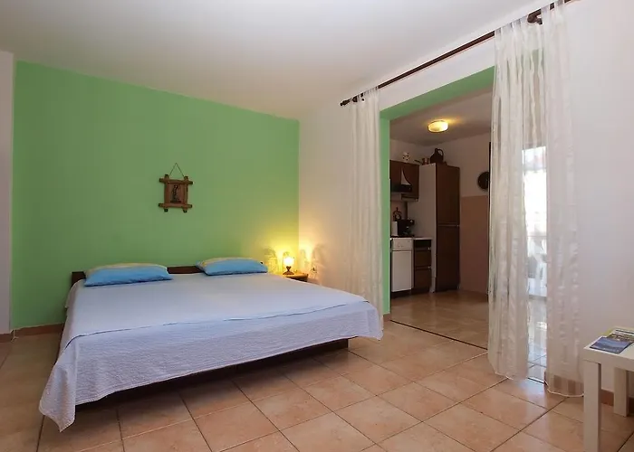Anica 1453 Apartamento